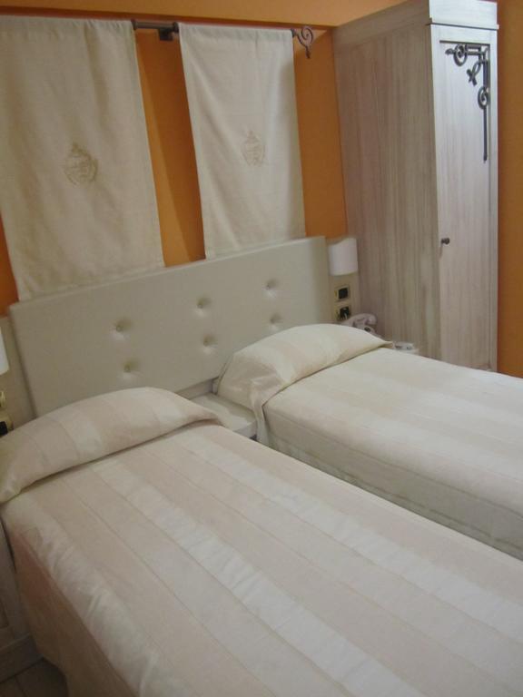 Palazzo Reginella Apart otel Bovalino Marina Oda fotoğraf