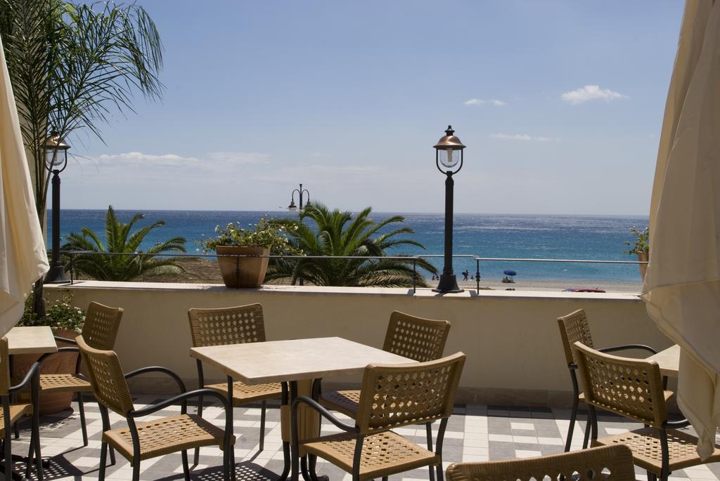 Palazzo Reginella Apart otel Bovalino Marina Dış mekan fotoğraf