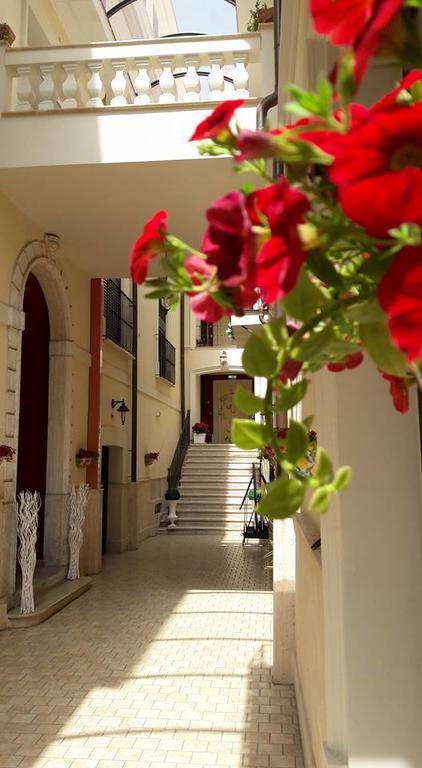 Palazzo Reginella Apart otel Bovalino Marina Dış mekan fotoğraf