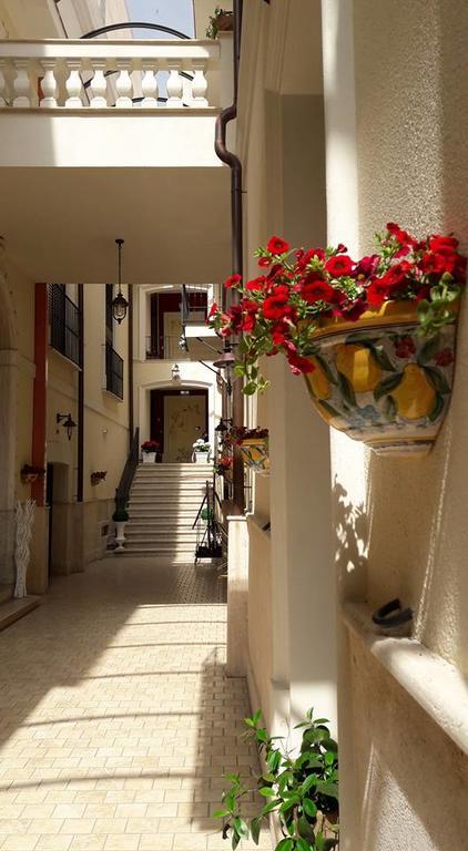 Palazzo Reginella Apart otel Bovalino Marina Dış mekan fotoğraf