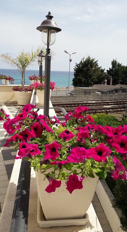 Palazzo Reginella Apart otel Bovalino Marina Dış mekan fotoğraf